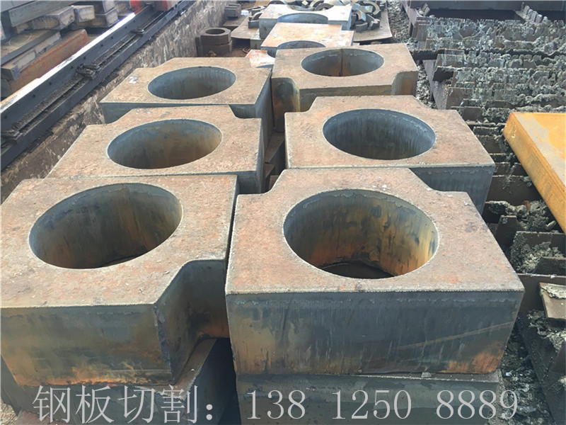 鋼板切割連體軸承座、300厚度鋼板切割牌坊件