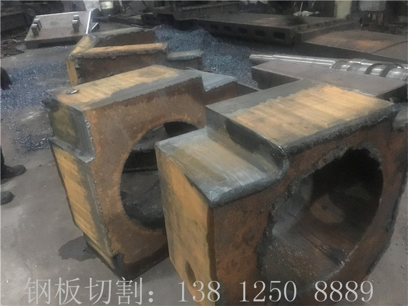 420mm厚鋼板切割軸承座、450mm厚鋼板切割軸承座