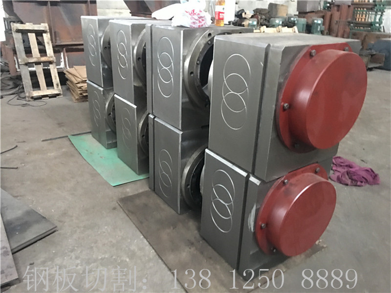 軸承座鋼板切割、特厚鋼板切割軸承座